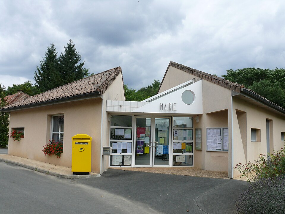 Mazeyrolles — Le Got — Mairie — 1