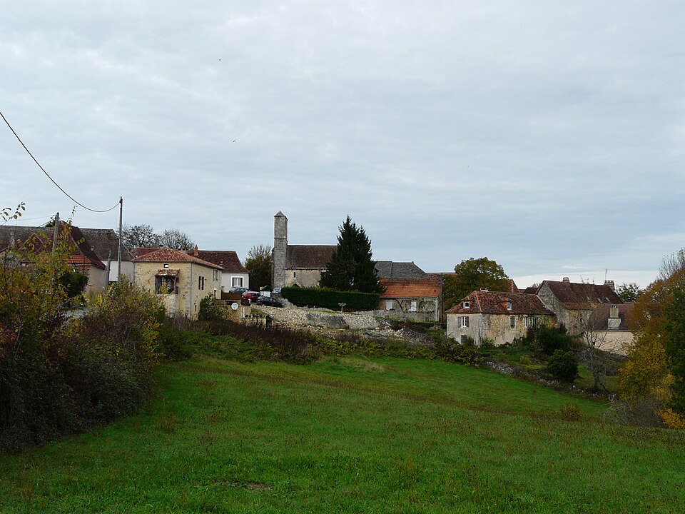Montagnac — d'Auberoche village