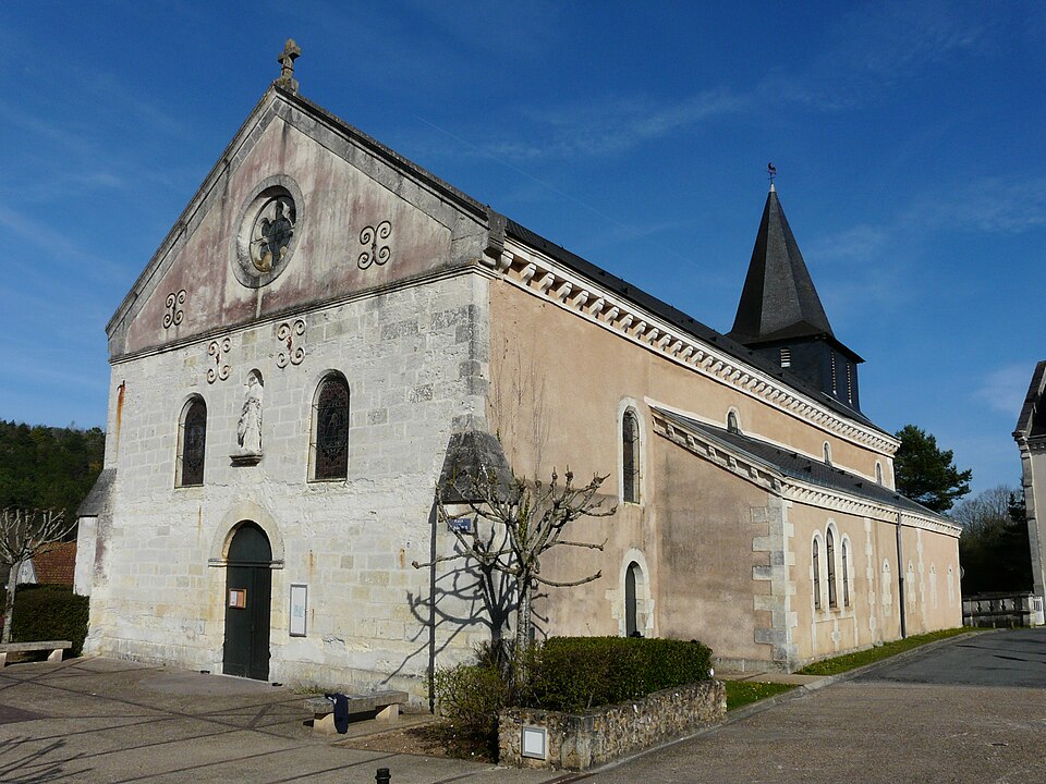 Notre — Dame — de — Sanilhac église (4)