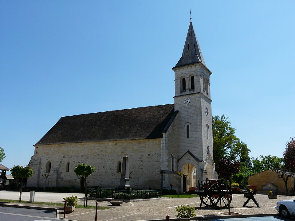 Le Pizou église (1)