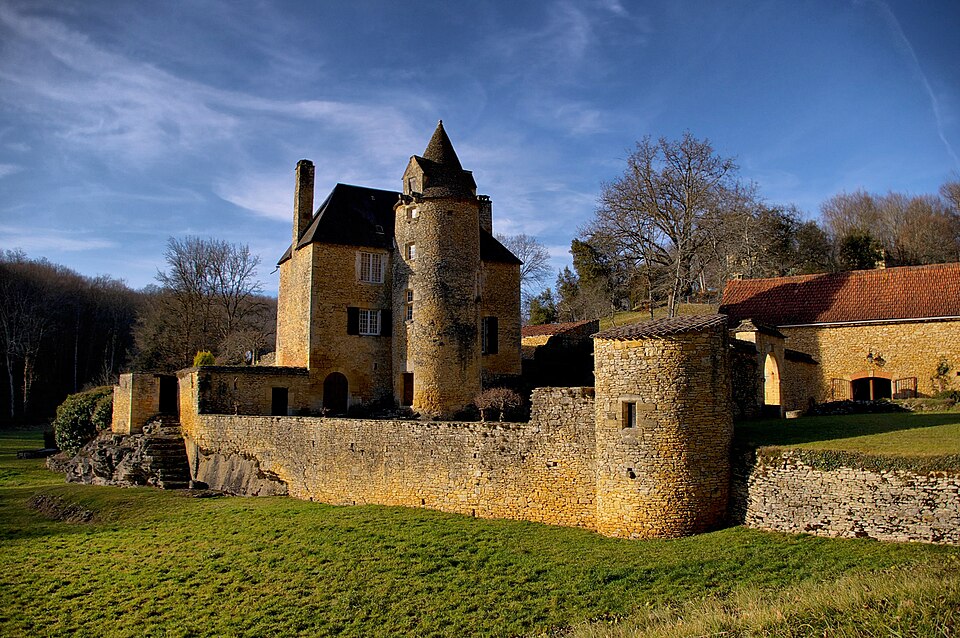 PROISSANS (Dordogne) — Manoir du Cluzeau