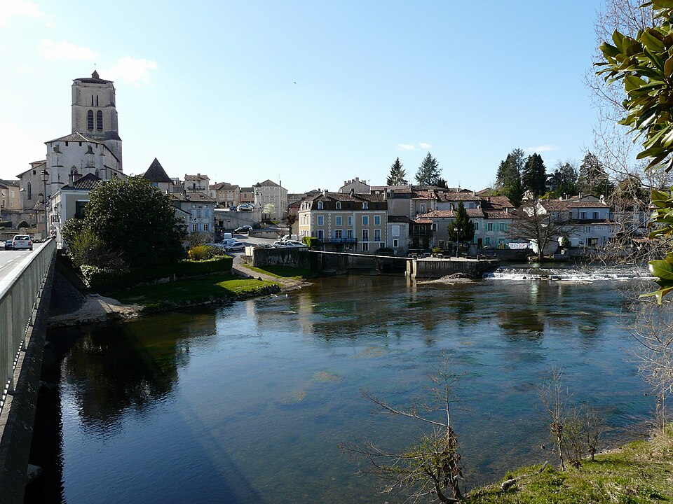 Saint — Astier Isle