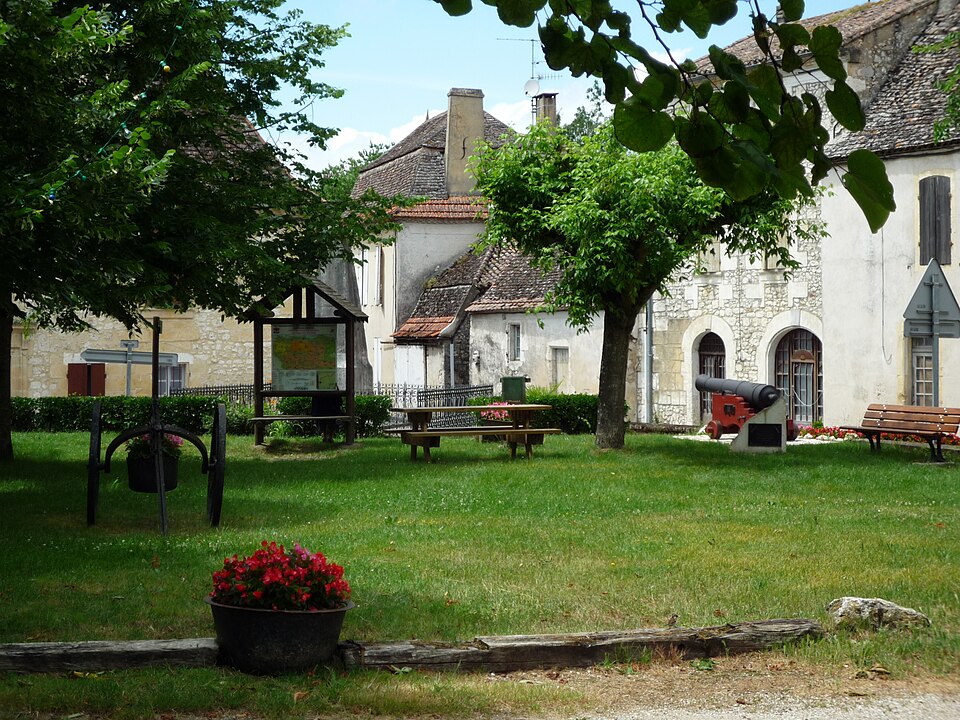 Saint — aubin — de — lanquais