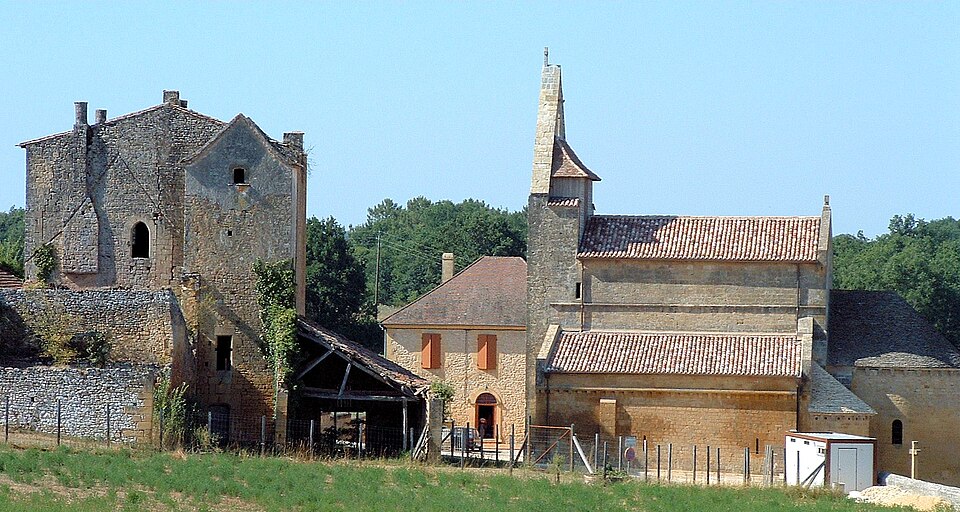 Sainte — Croix — Eglise et prieuré