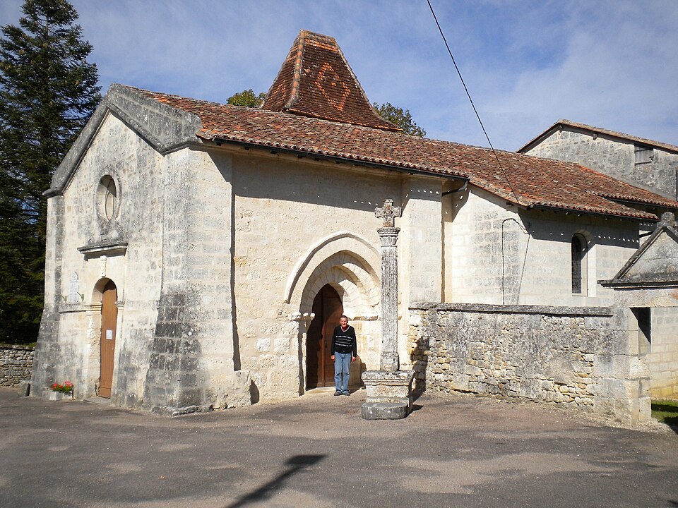 Sainte Croix — de — Mareuil