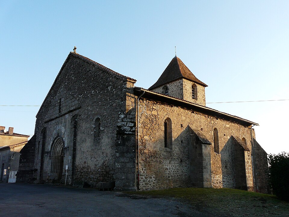 Saint — Estèphe (Dordogne) église (1)