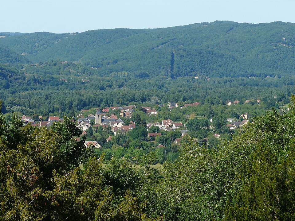 Saint — Julien — de — Lampon depuis château Fénelon