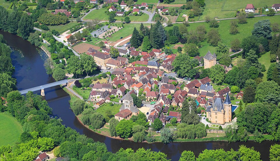 Saint Léon — sur Vézère