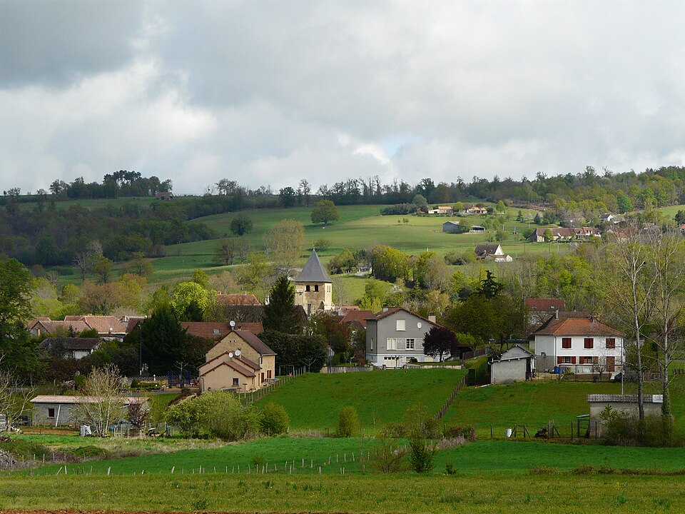 Saint — Médard — d'Excideuil village (3)