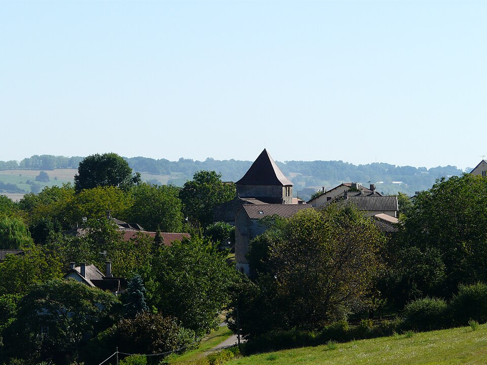 Saint — Romain — et — Saint — Clément village Saint — Romain