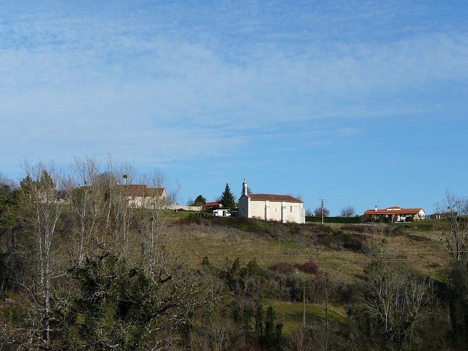 Saint — Séverin — d'Estissac village