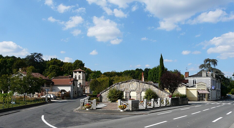 Sarliac — sur — l'Isle (2)