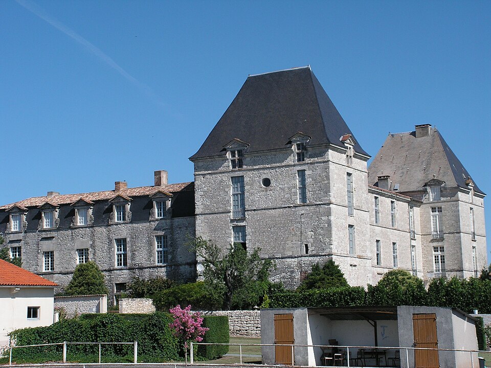 Saussignac — chateau