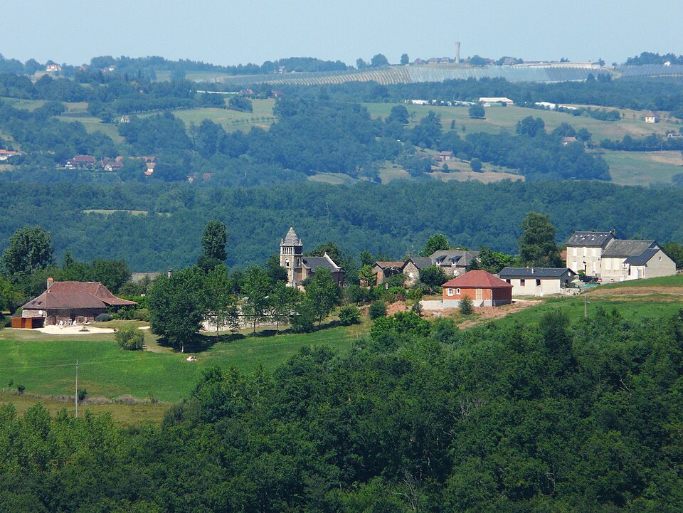 Teillots village