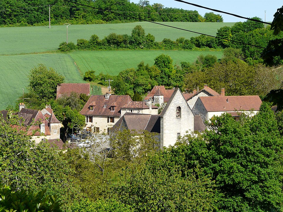 Veyrines — de — Domme village