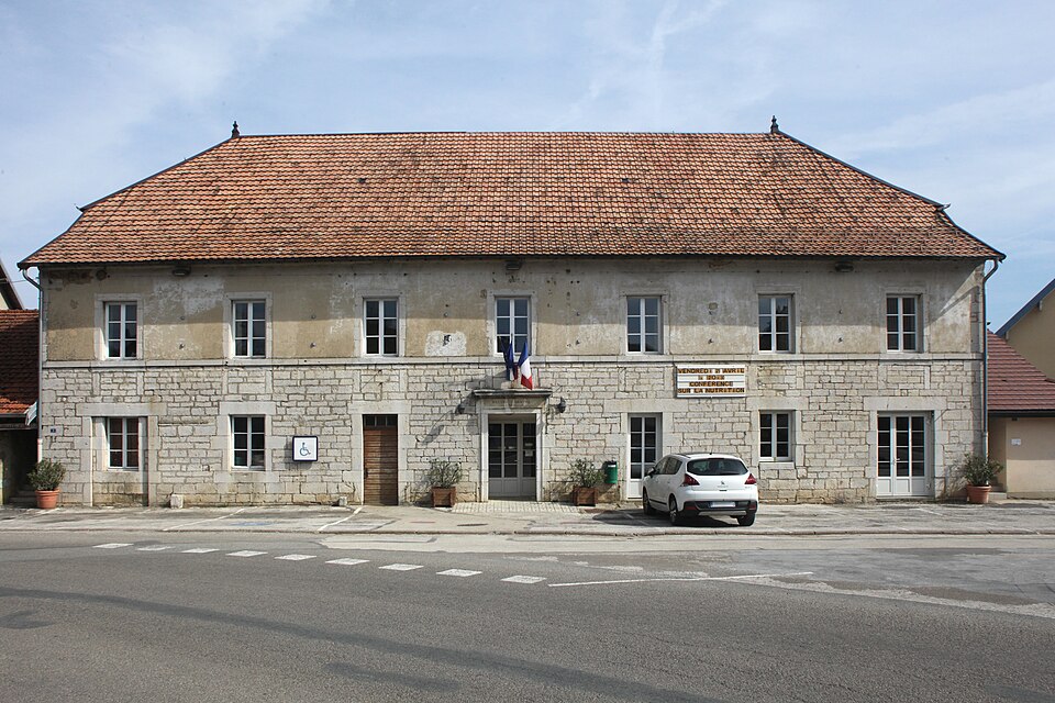 Amancey, mairie — img 42537
