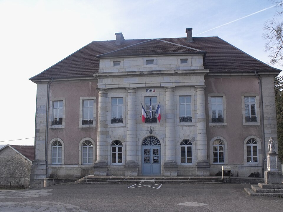 Bouclans — mairie01