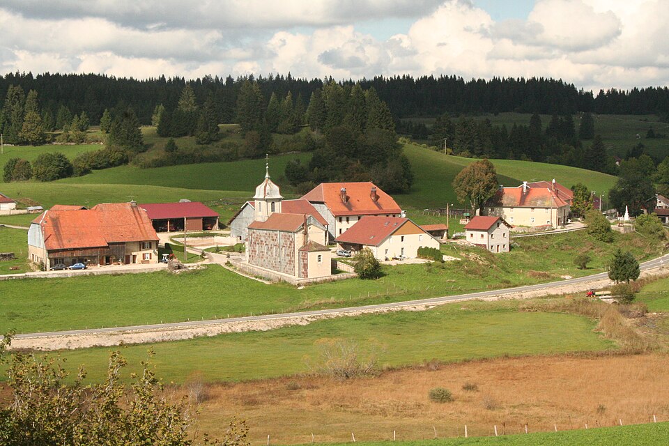 Vue du village du Brey — 5 — 10 — 2006