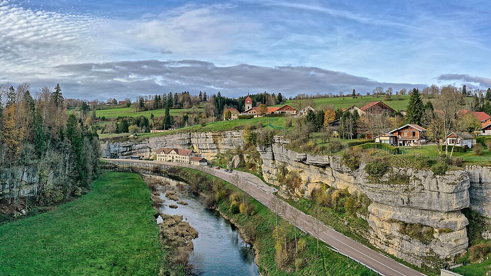 Les Combes, hameau et gorges de Remonot