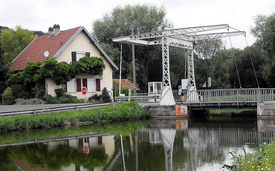 Courcelles — lès — Montbéliard, pont basculant 1