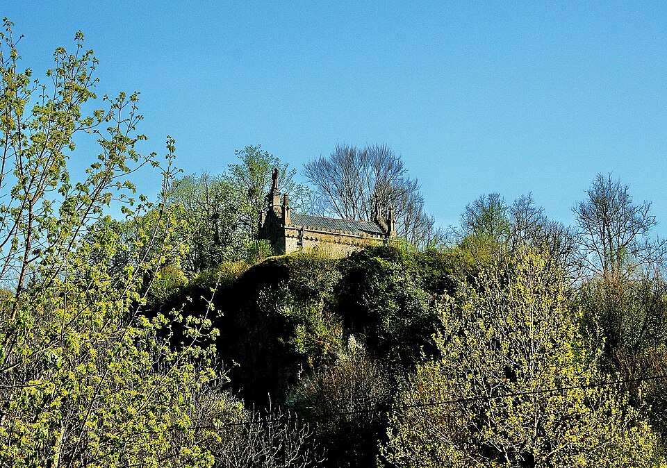 Val de Cusance. Chapelle saint Ermenfroy. 2015 — 04 — 21.
