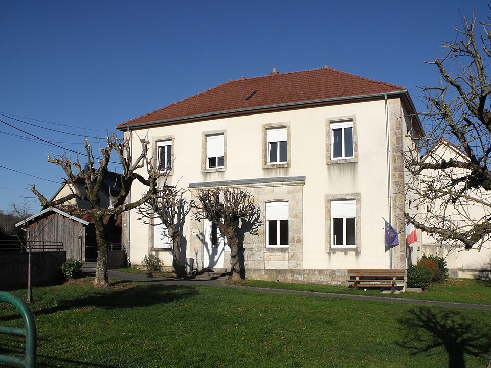 Geney, Mairie