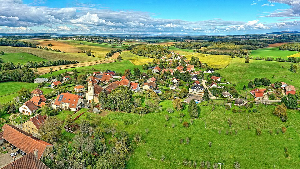 Mazerolles — le — Salin, vue générale du village