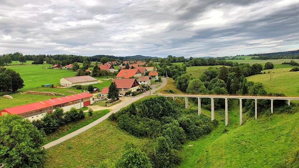 Montbéliardot, le village et son pont