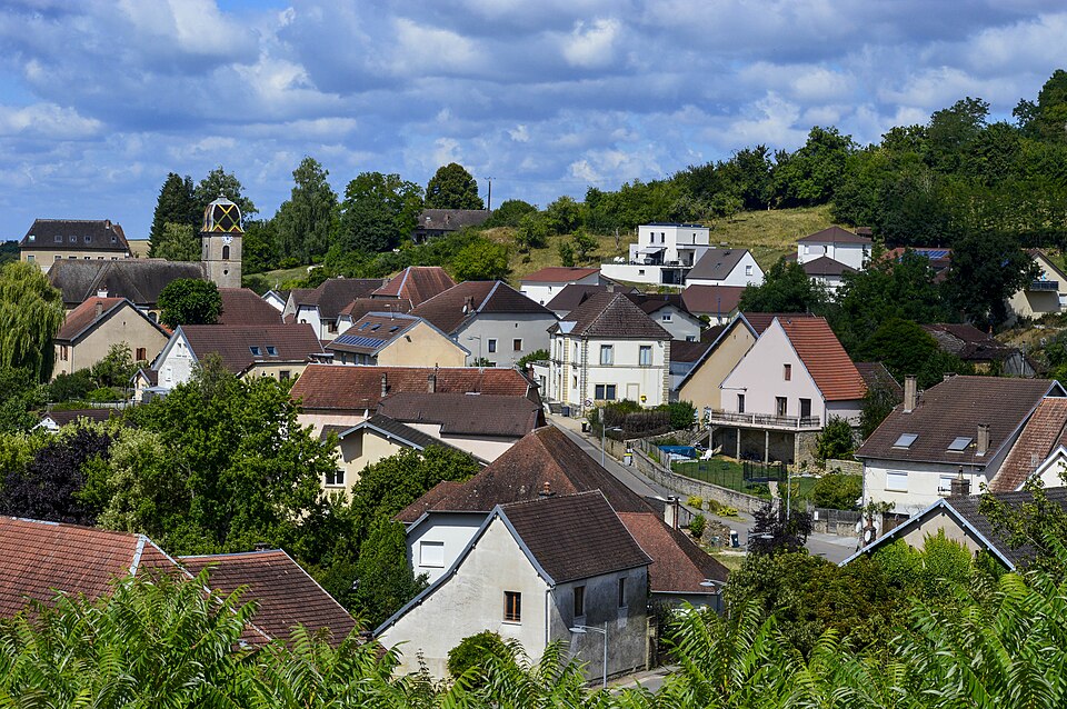Pelousey, vue depuis le panorama de la Vierge (2)