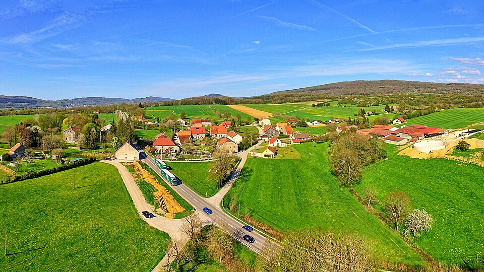 Pessans, vue générale du village