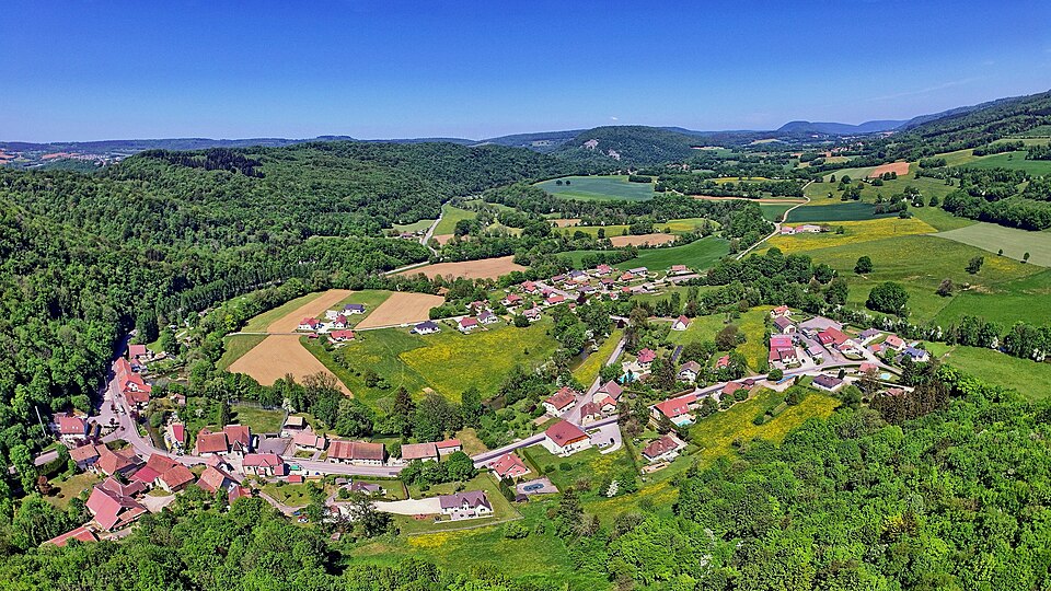 Pont — les — Moulins, vue générale du village