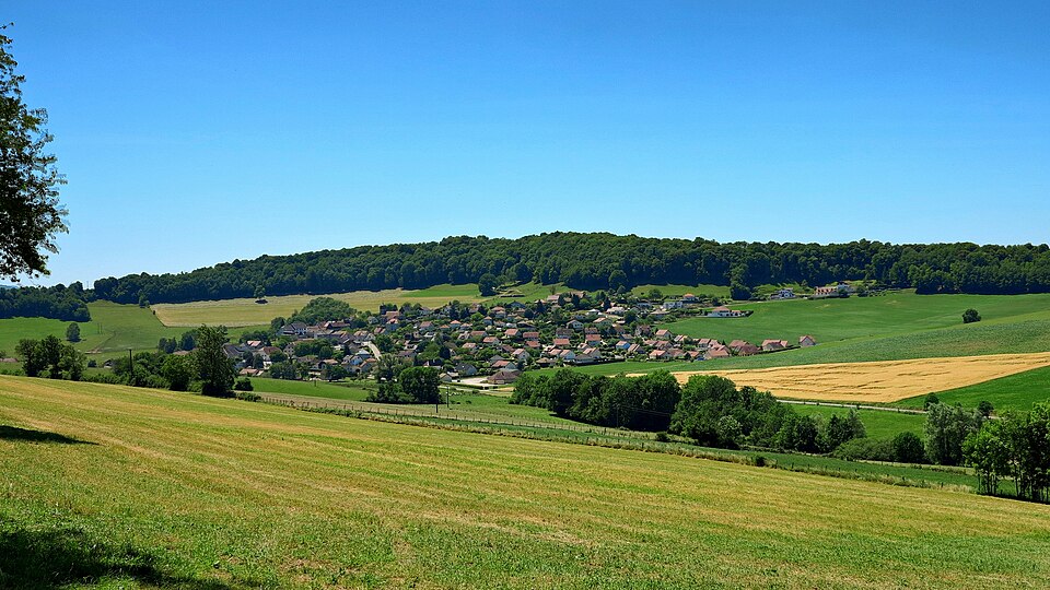 Pugey, vue générale du village