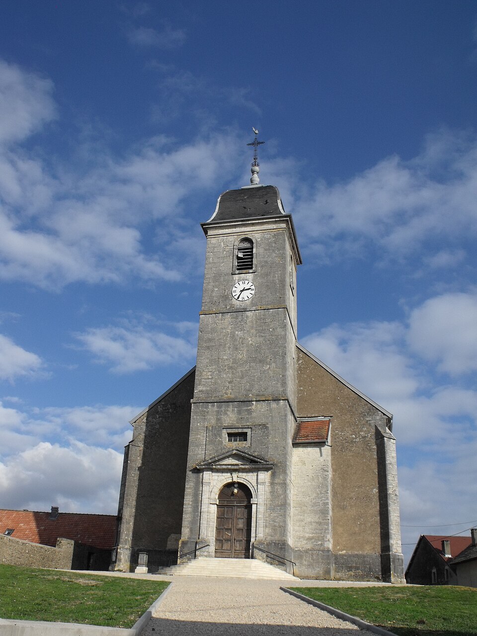 Saint — Hilaire — Eglise