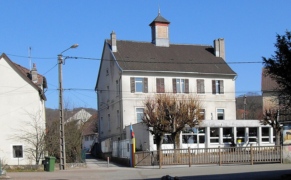 Vandoncourt, Mairie — école