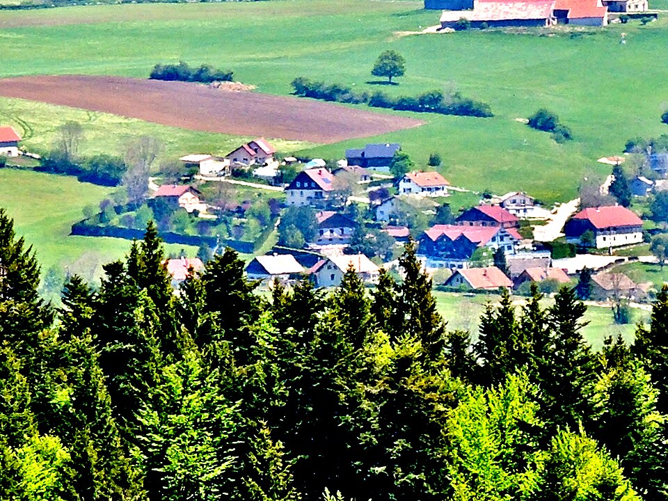 Vennes, vu de la roche Barchey