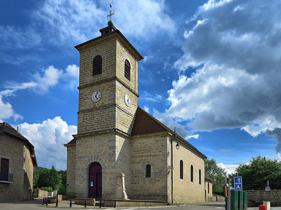 Vorges — les — Pins, l'église