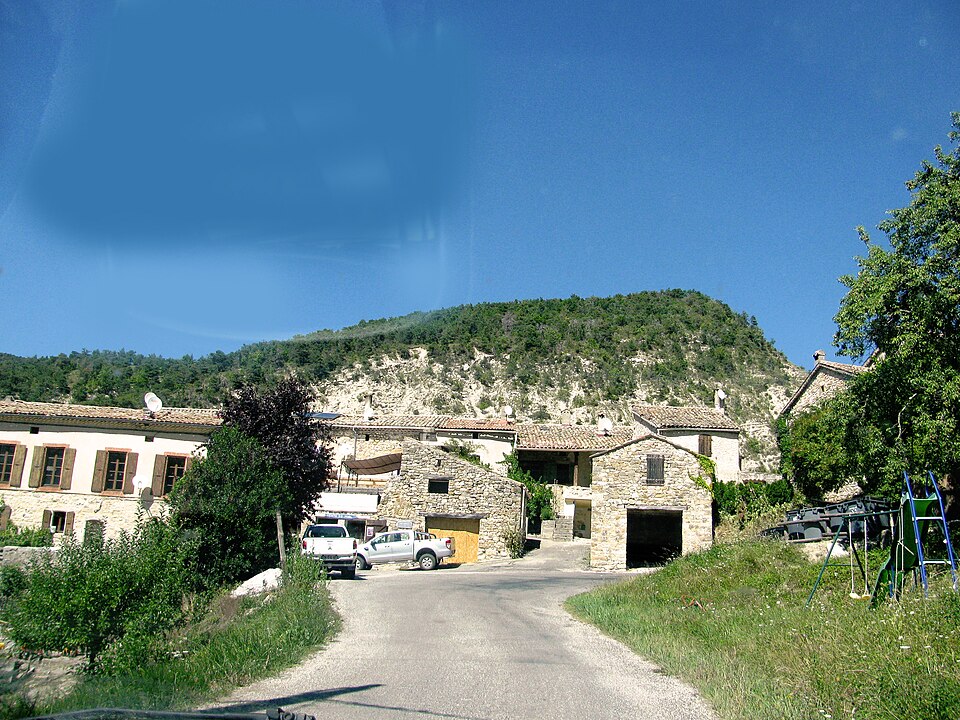 Chauviac Laux Montaux Entrée du village
