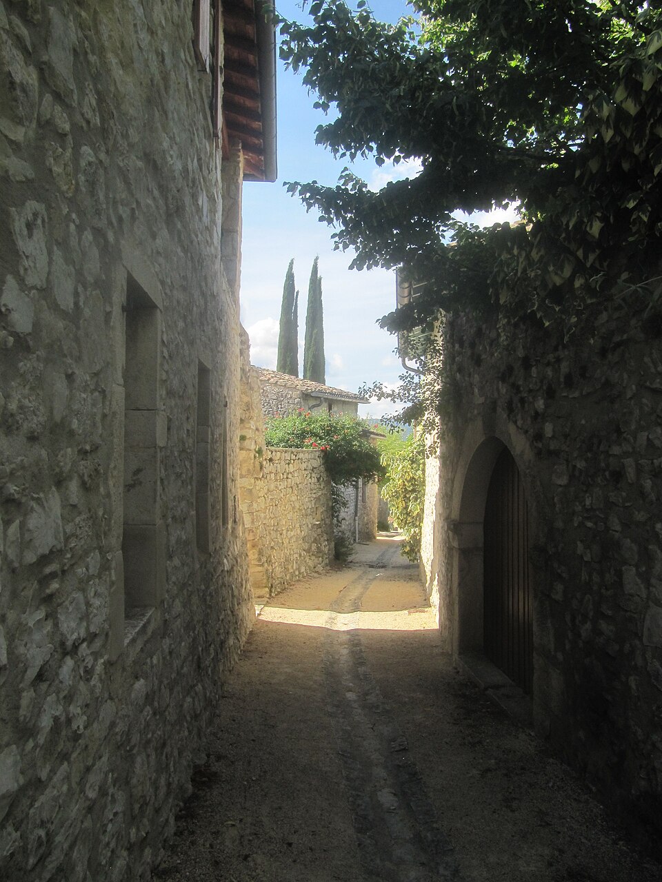 Ruelle de Cobonne Village