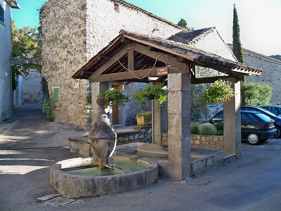 Curnier — fontaine