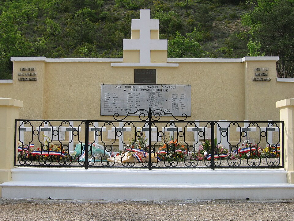 Eygalayes Cimetiere Maquisards