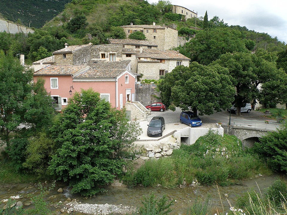 Eygaliers Vue d'ensemble 4