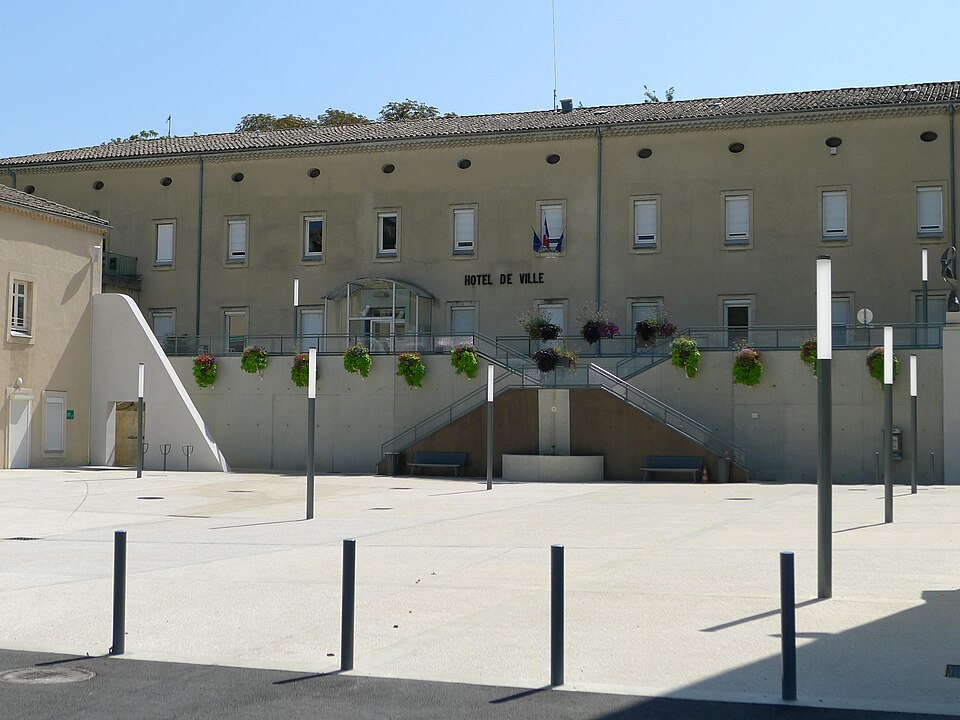 Mairie Livron 2011 — 08 — 19 — 005