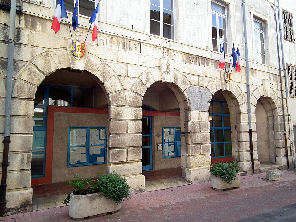 Mairie Loriol 2011 — 09 — 02 — 028