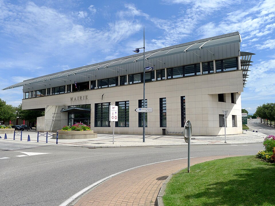Mairie de Portes lès Valence 2011 — 08 — 05 — 005