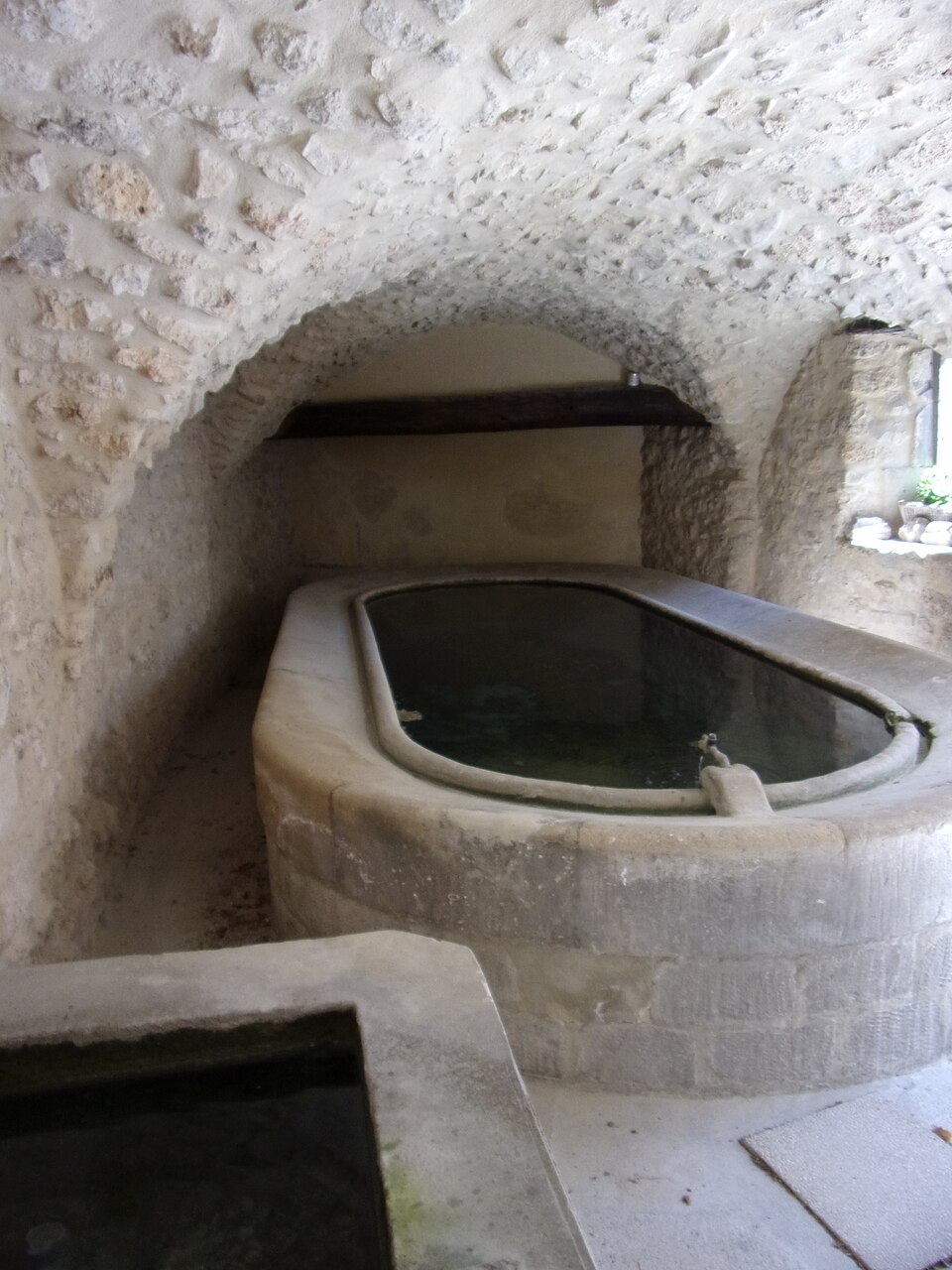 Salles — sous — Bois — lavoir 3