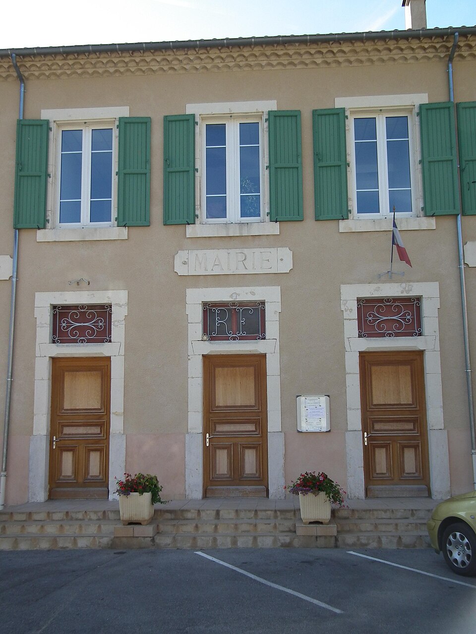 Mairie Vaunaveys 2011 — 09 — 15 — 090
