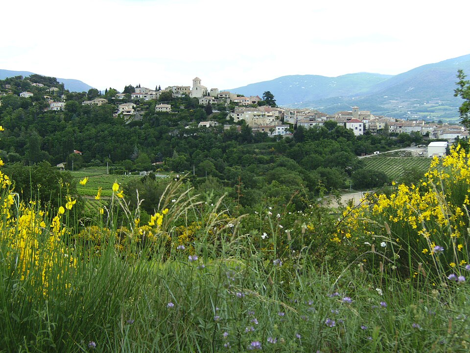 Vinsobres (France) From West 2007
