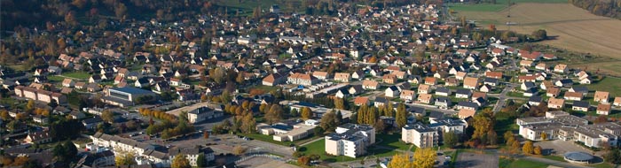 Vue aerienne ville FR Aubevoye