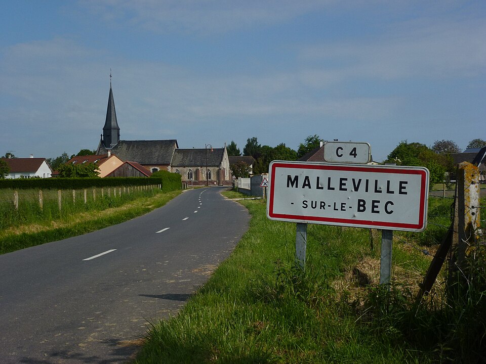 Malleville — sur — le — Bec (Eure, Fr) city limit sign