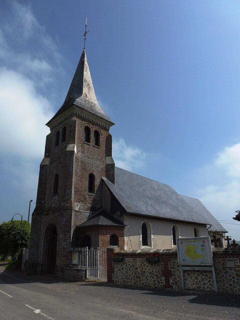 Malouy (Eure, Fr) église Saint — Pierre